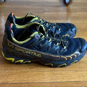 La Sportiva Ultra Raptor Black/Yellow Hiking Shoes | US 9.5